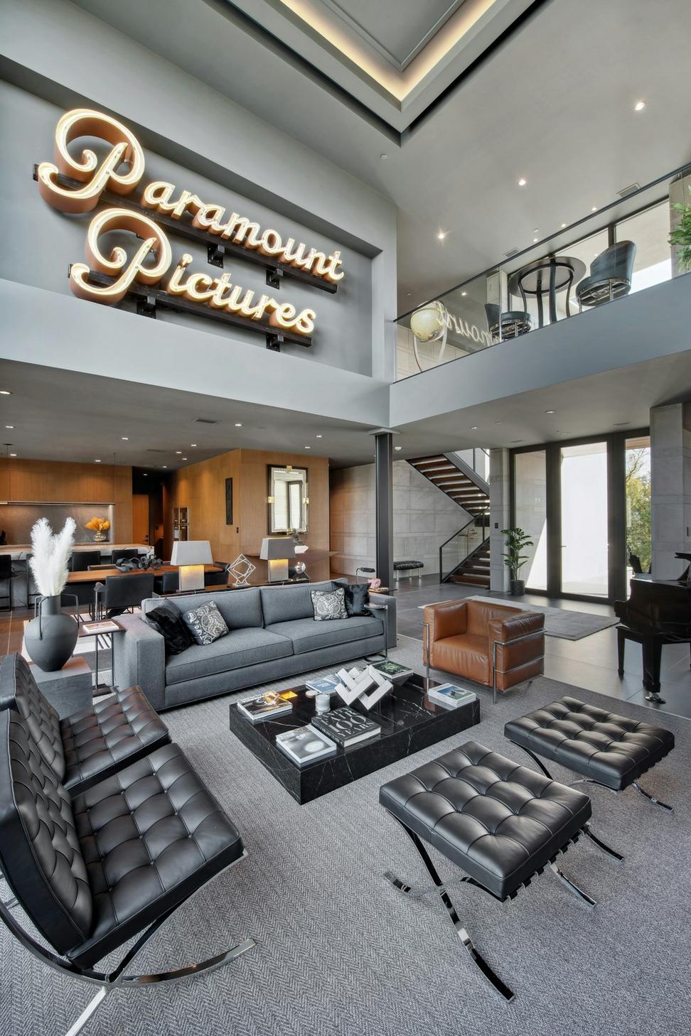 Continuum Penthouse
